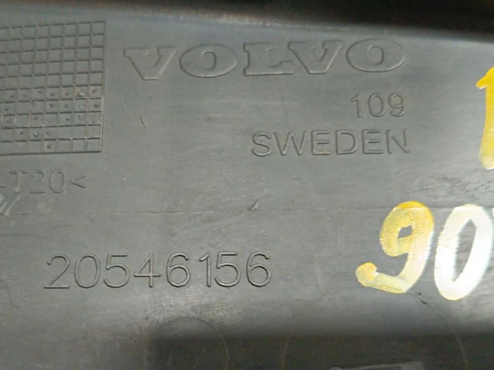 Накладка стойки прав. б/у для Volvo FM (2000-2008) - 3